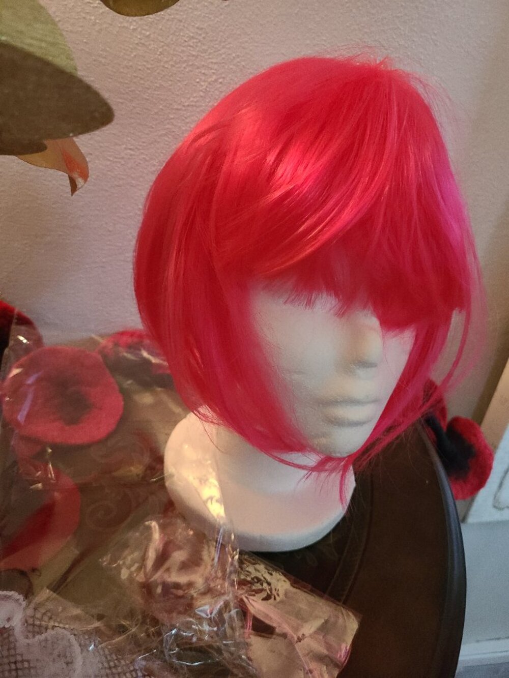2 Bob Wigs Hot Pink & White W/ Heart Glasses Halloween Cosplay Anime Wig NEW